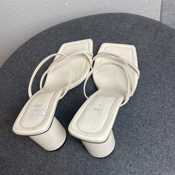 Zara ivory square toe heel sandals - Picture 7 of 8